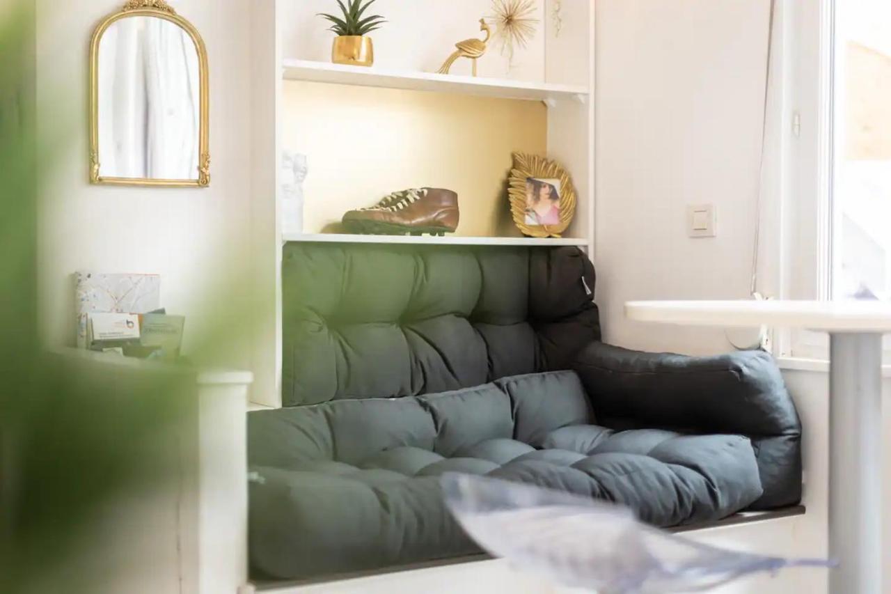 Le 17 Madeleine Apartment Besancon Bagian luar foto